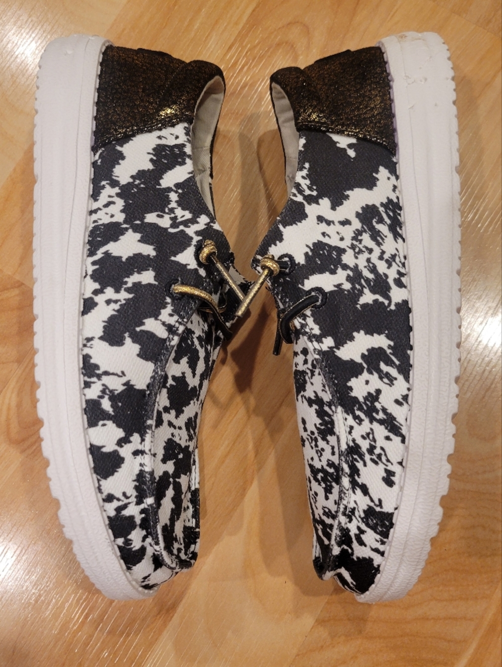 Hey Dude Wendy Funk Cowgirl White Black Cow Print Gold Size 7 - Picture 9 of 15